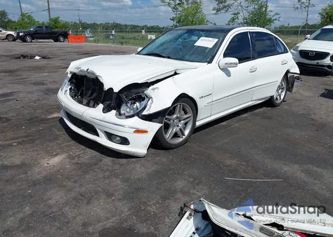 2005 Mercedes-Benz E 55 Amg from USA, damaged, VIN WDBUF76J25A751108
